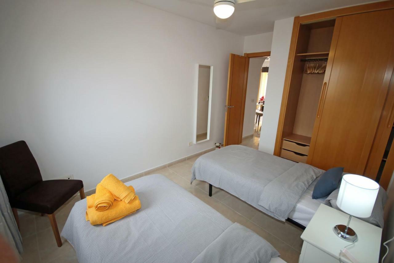 Apartamento La Perla By Rentmedano Superb Luxury Duplex, Private Roof Terrace, Ocean View, Pool, Wifi And Parking El Médano Exterior foto