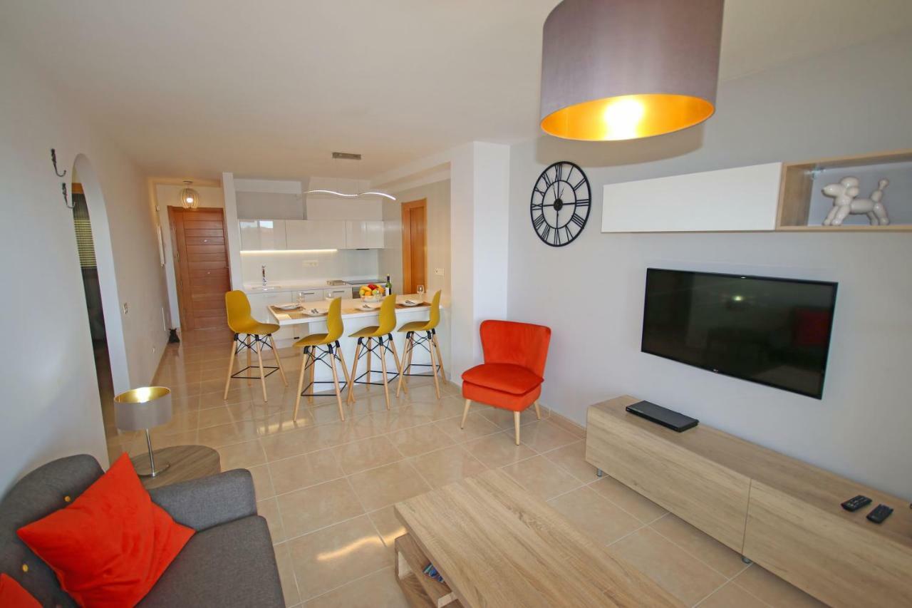 Apartamento La Perla By Rentmedano Superb Luxury Duplex, Private Roof Terrace, Ocean View, Pool, Wifi And Parking El Médano Exterior foto